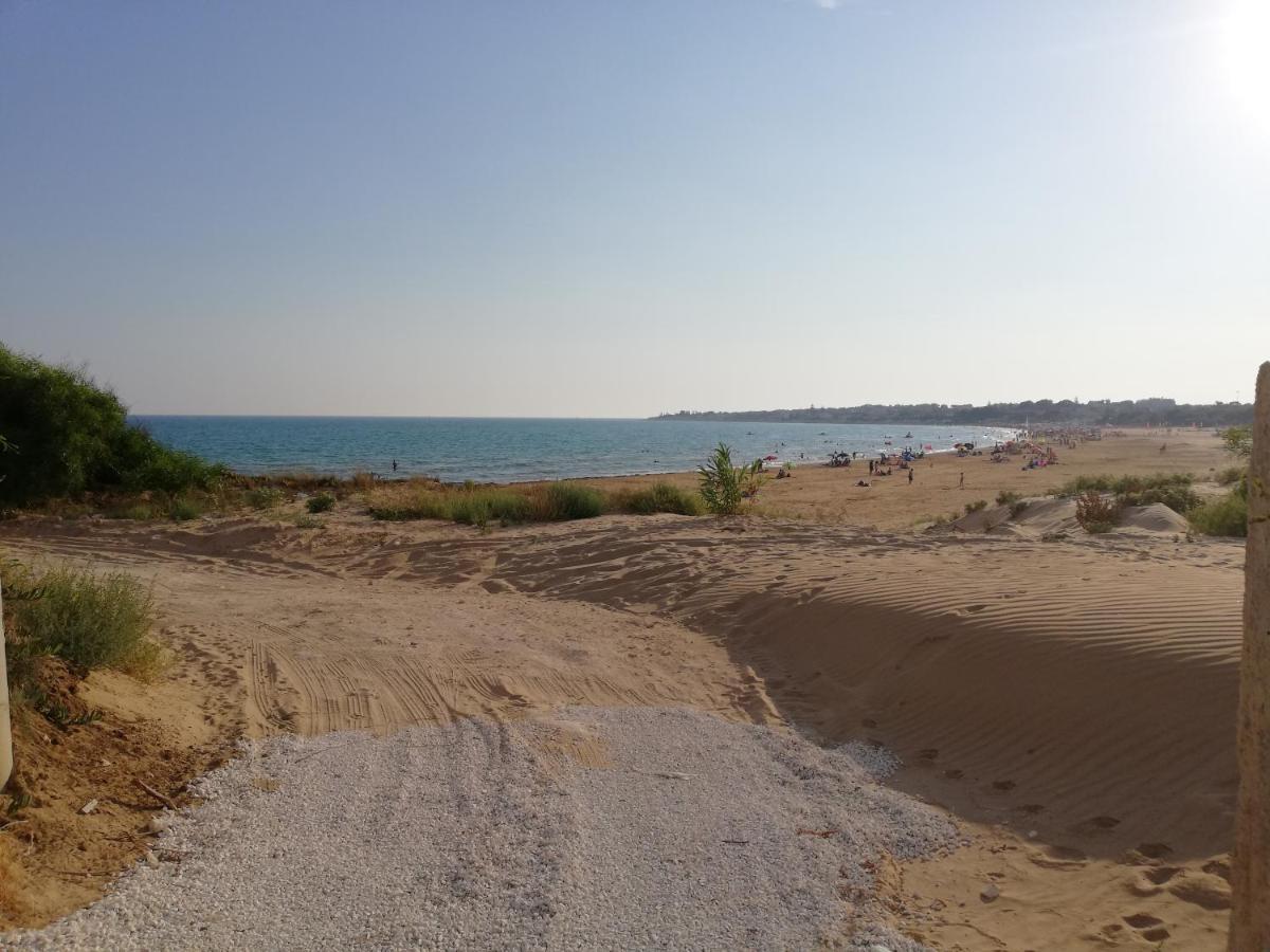 New Rooms On The Beach ปอซซัลโล ภายนอก รูปภาพ